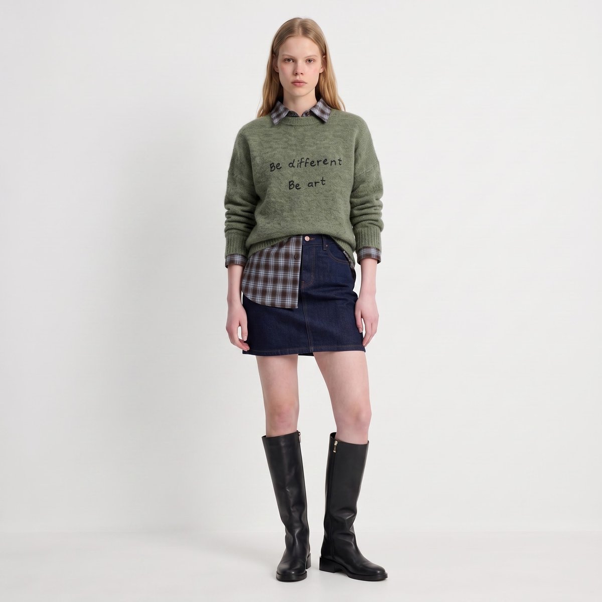 Pull femme brodé à col rond FLISSE green, ARTLOVE