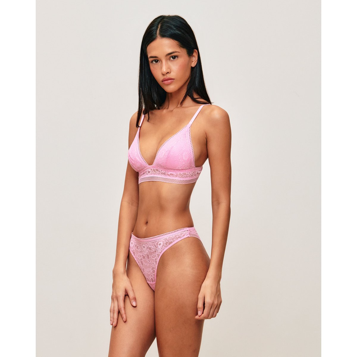 Soutien-gorge triangle ampliforme en dentelle florale NEW REVOLTIZ rose, UNDIZ