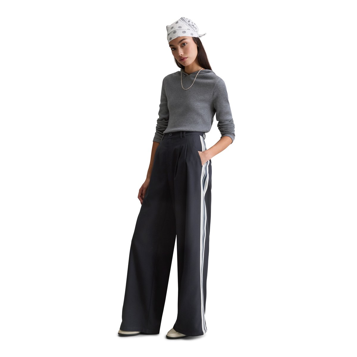 Pantalon à plis en sergé relaxed avec LENZING™ ECOVERO™ bleu foncé, MARC O’POLO DENIM