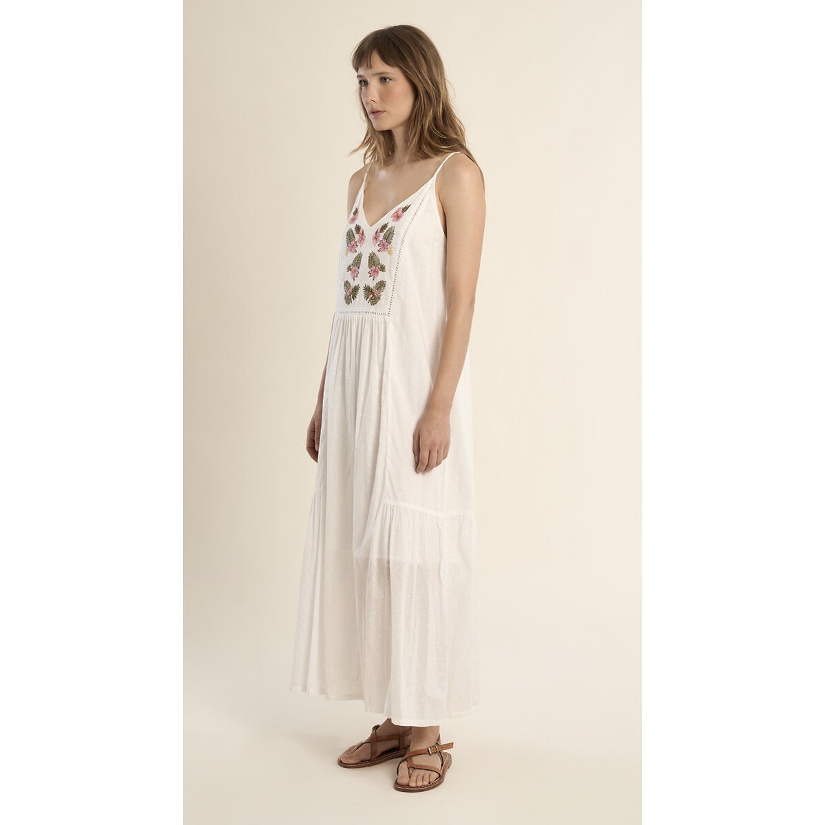 Vestido largo de tirantes con bordados blanco, MOLLY BRACKEN