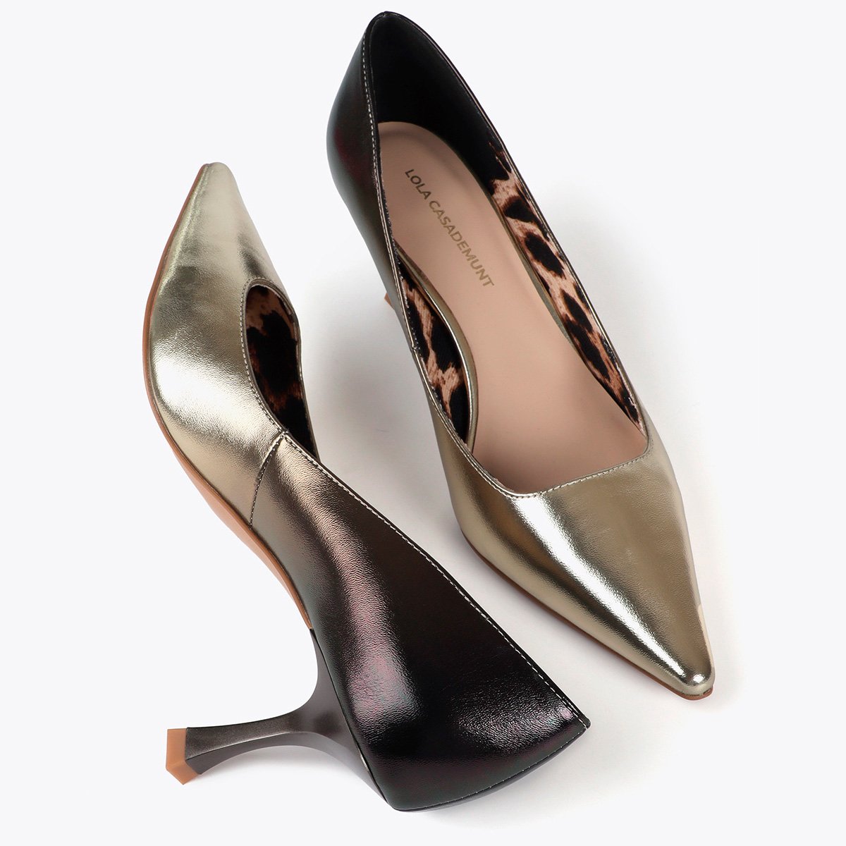Escarpins à talon entonnoir noir, LOLA CASADEMUNT