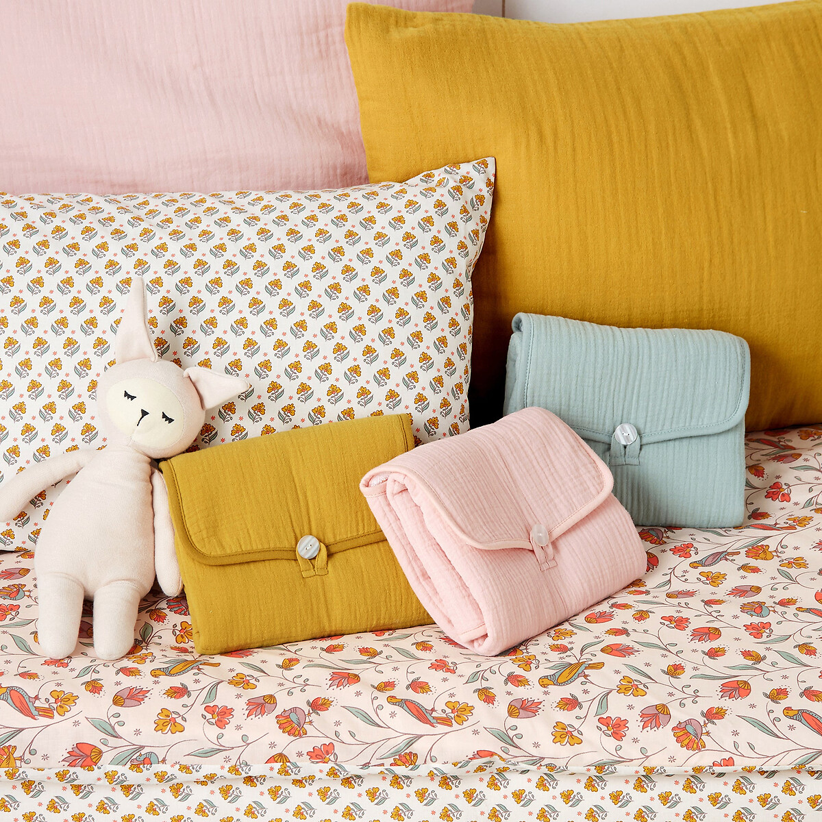 Matelas à langer nomade gaze de coton, Kumla jaune moutarde, LA REDOUTE INTERIEURS