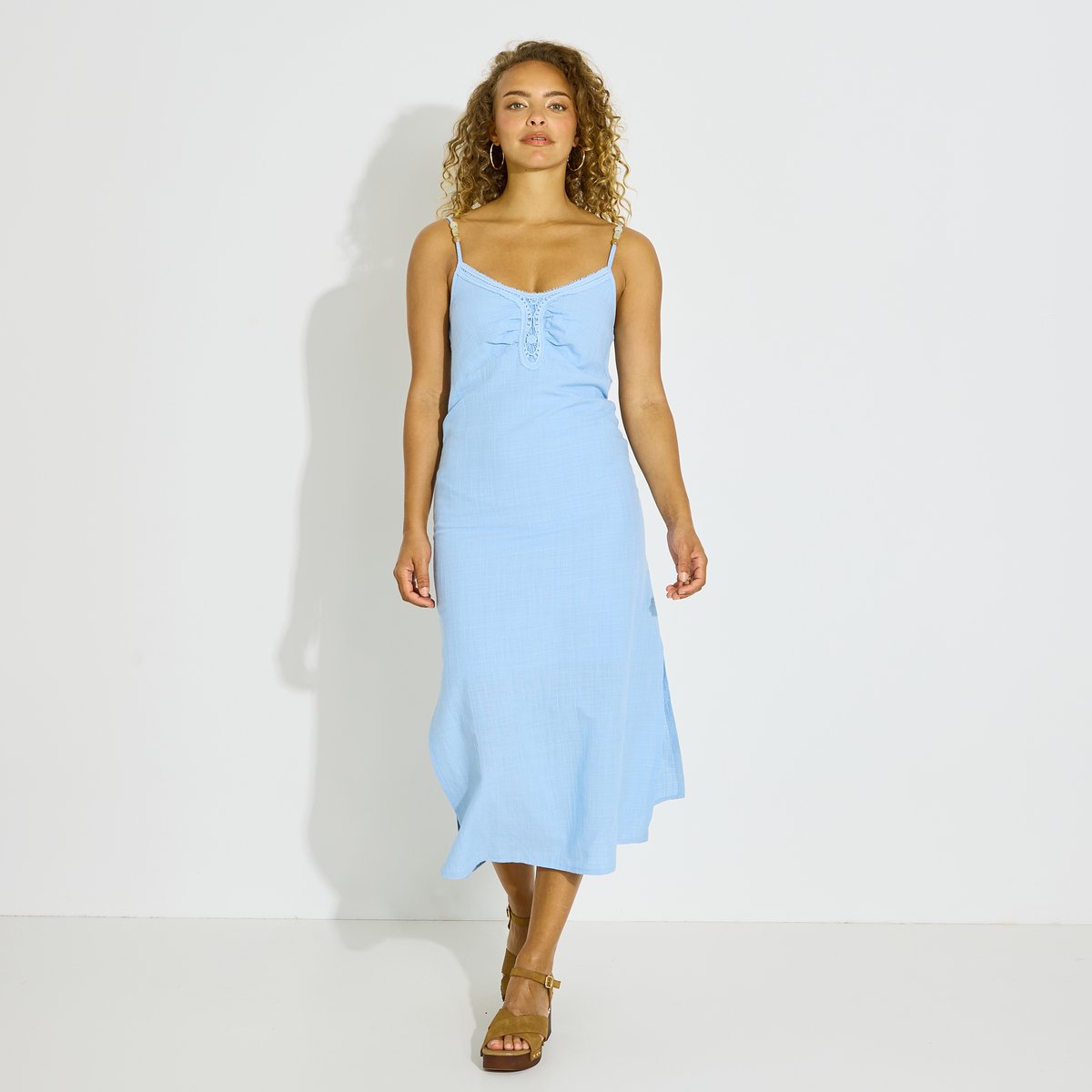Robe longue unie à fines bretelles bleu ciel, GRAIN DE MALICE