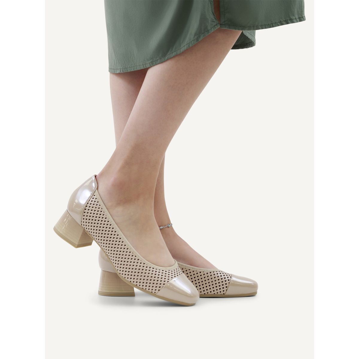 Escarpin talon bloc marron terre laque, CAPRICE