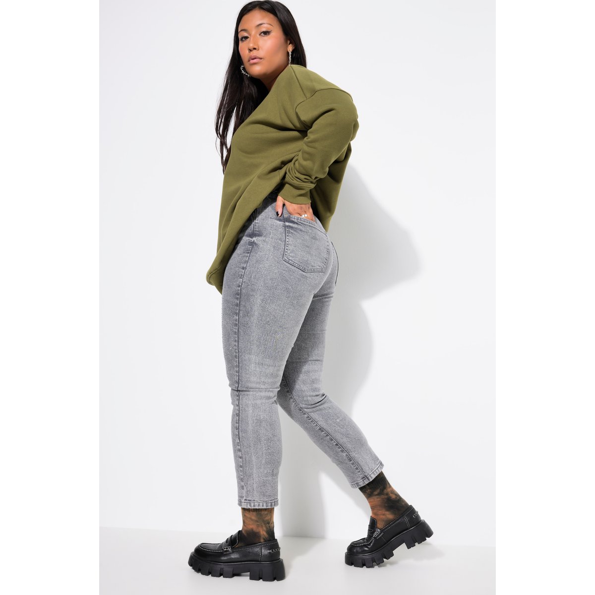 Jean mom à strass. Coupe Wide Legs 5 poches jean gris, STUDIO UNTOLD