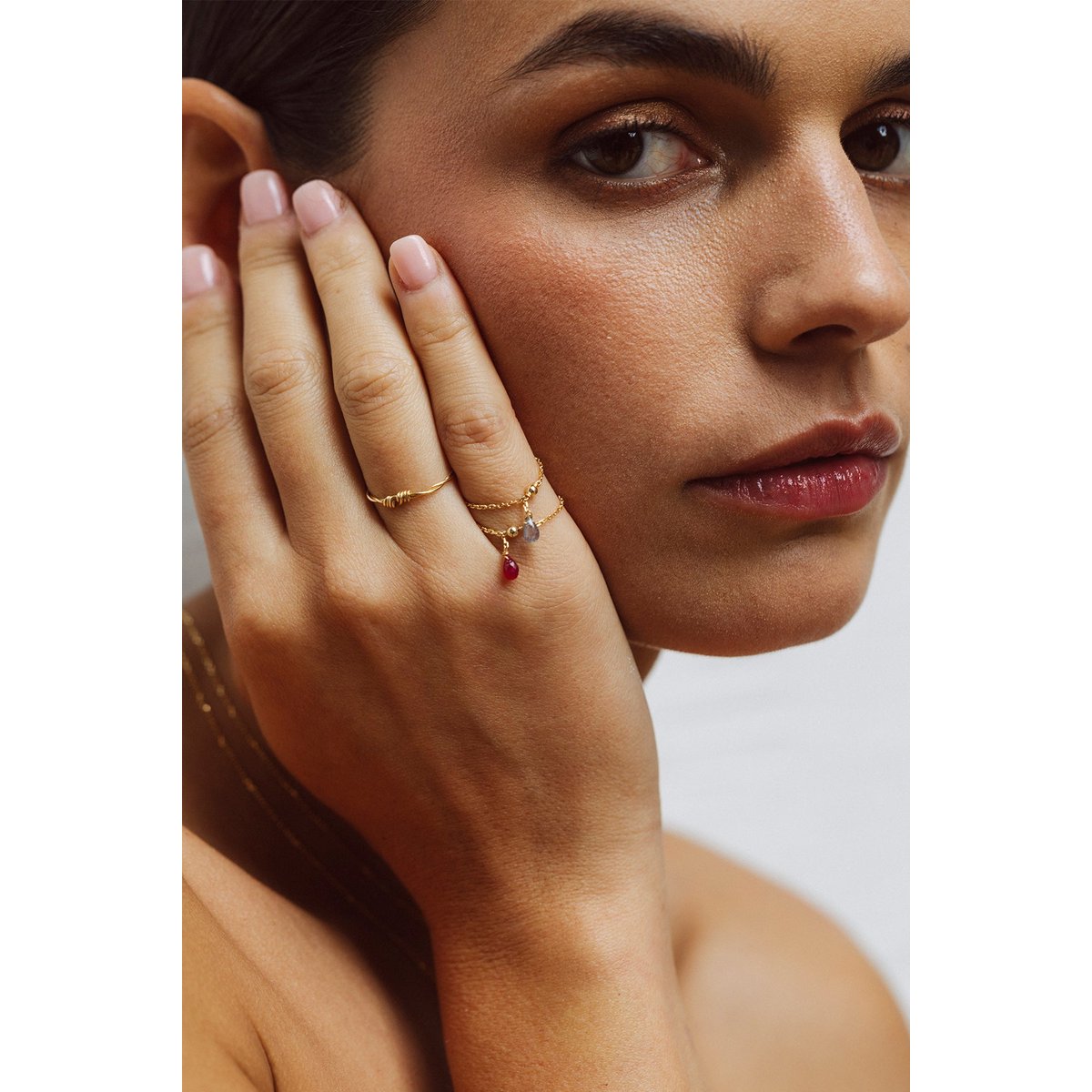 Bague chaînette pampille Mia - Or 750‰ Rubis rubis, YAY PARIS
