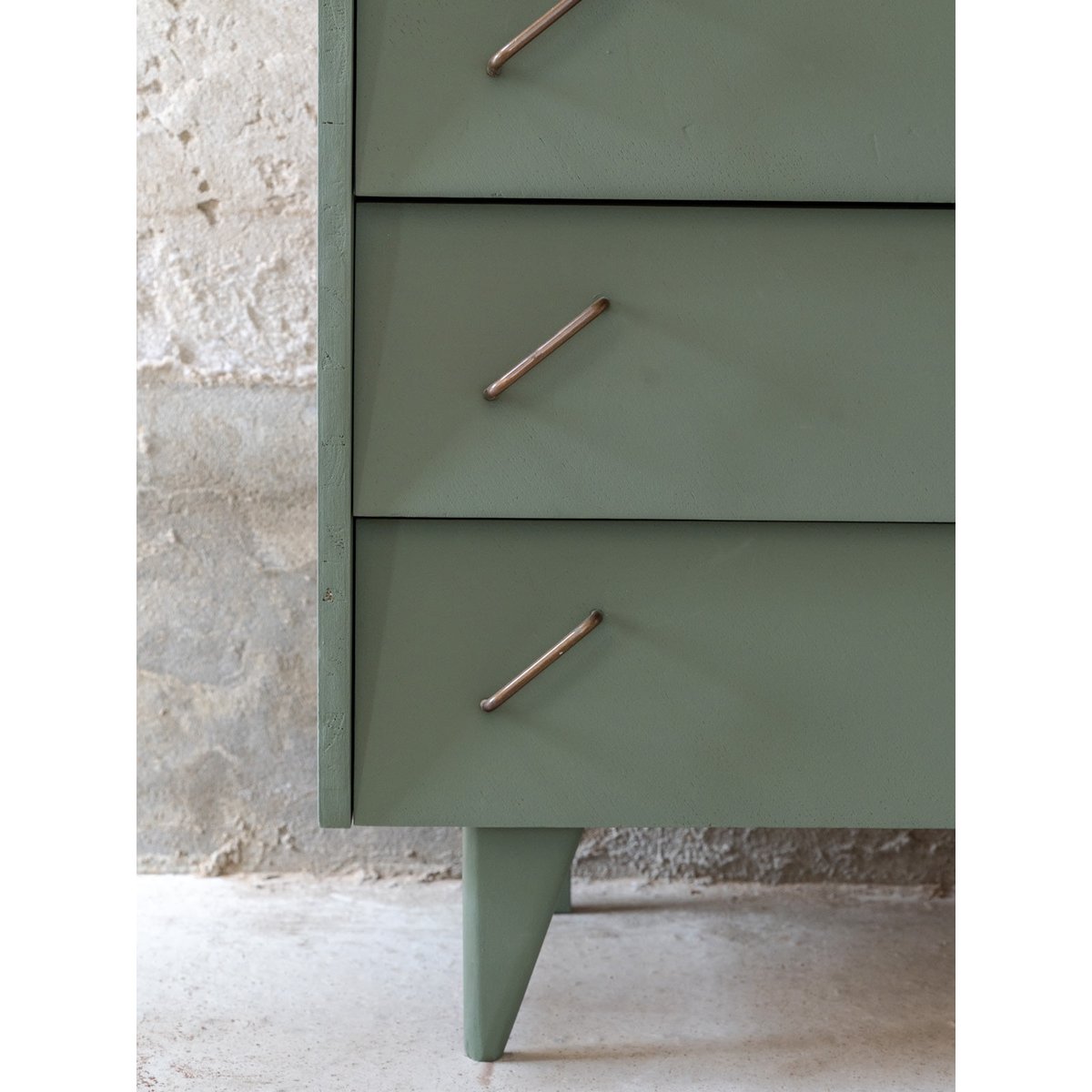 Commode vintage en bois vert Olga N°1100 - Bon état vert, DEBONGOUT