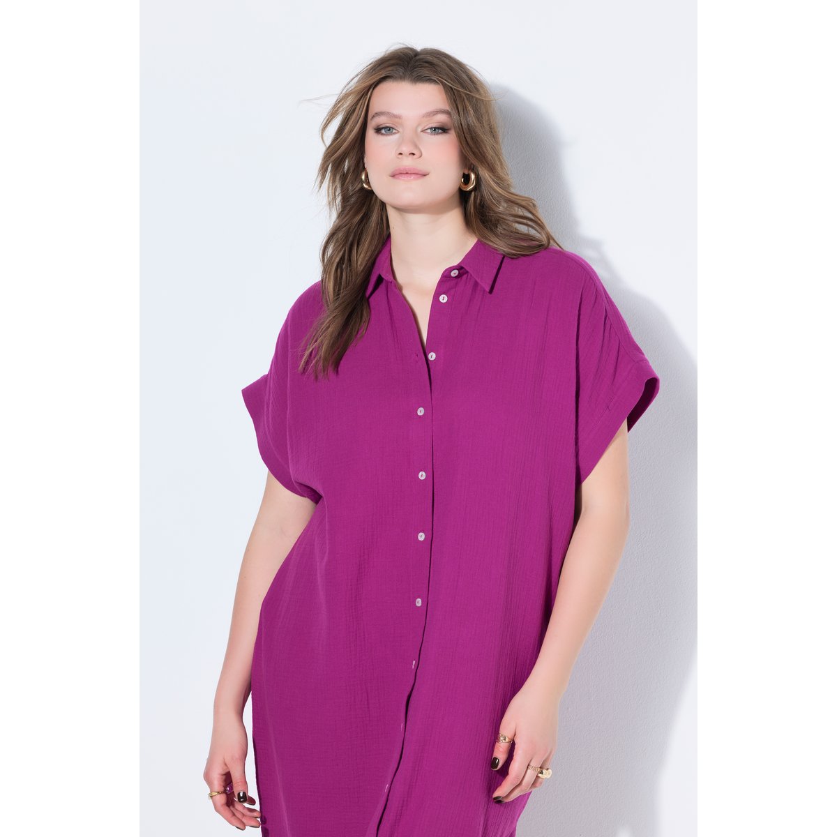 Robe-chemisier longue en mousseline magenta, STUDIO UNTOLD
