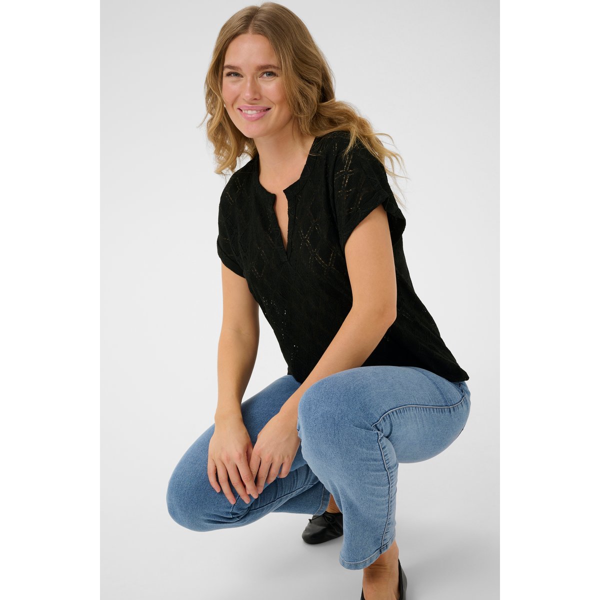 Short sleeved blouse noir black, KAFFE