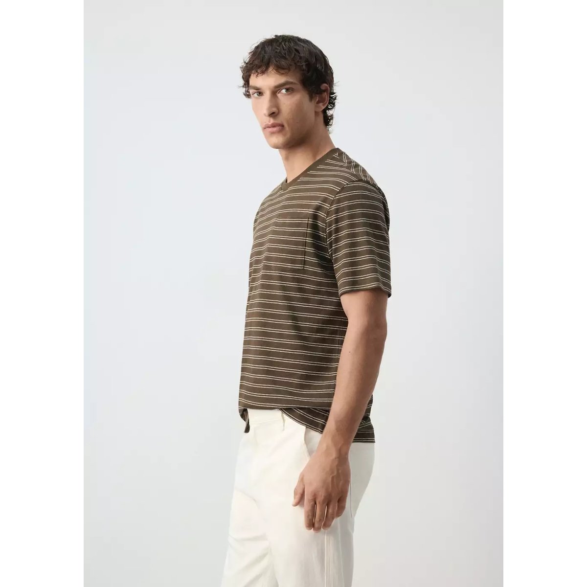 T-shirt regular fit en mélange de coton et lin chocolat, MANGO MAN