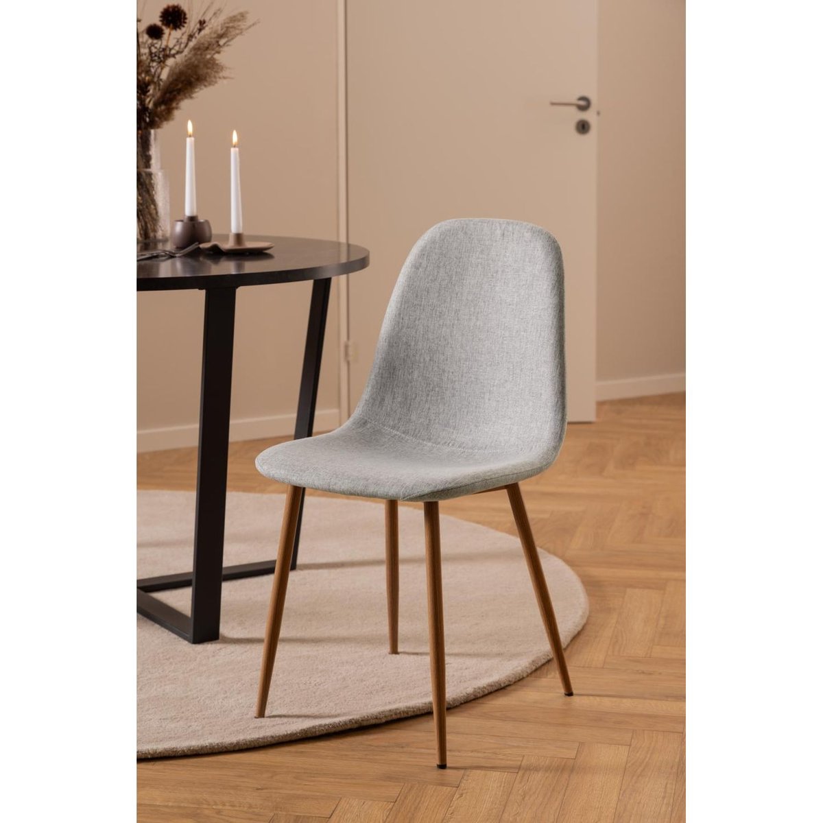 Lot de 4 chaises de salle à manger en tissu avec pieds en acier CLELIA gris clair, TOILINUX