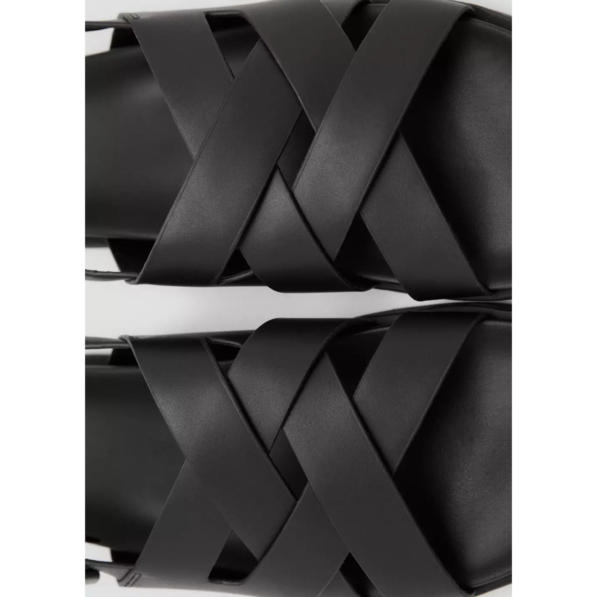 Sandales cuir lanières croisées noir, MANGO MAN
