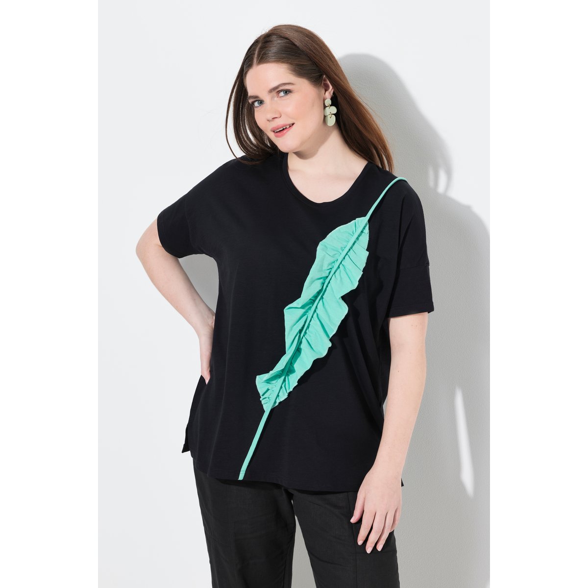 T-shirt oversize. Col rond et manches noir, ULLA POPKEN