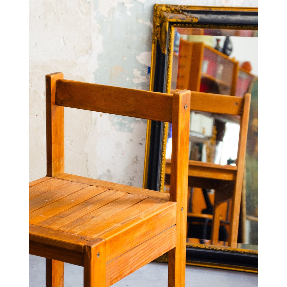 Chaise en bois clair Alma N°1538 - Bon état bois clair, DEBONGOUT