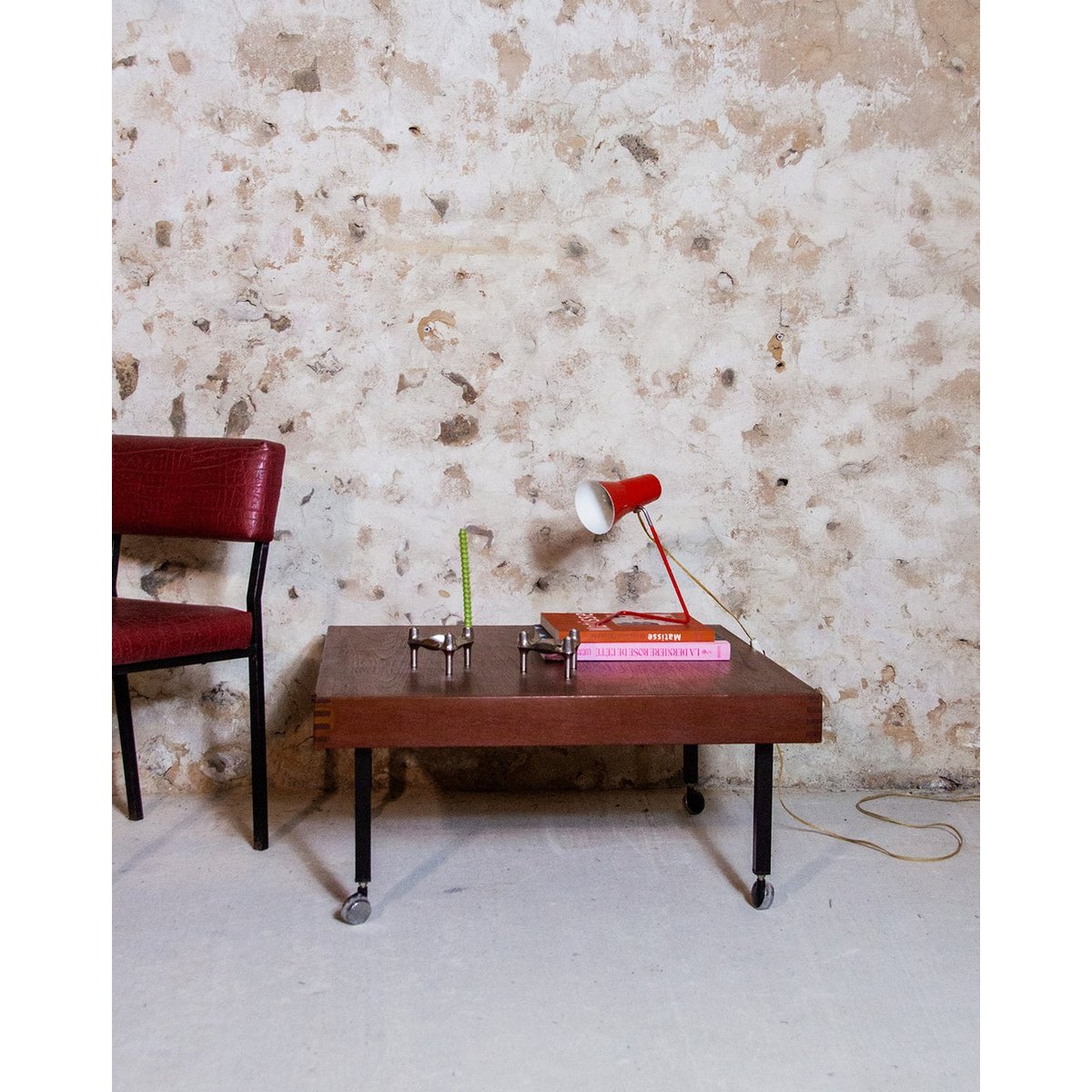 Table basse en teck Donna N°232 - Bon état bois, DEBONGOUT
