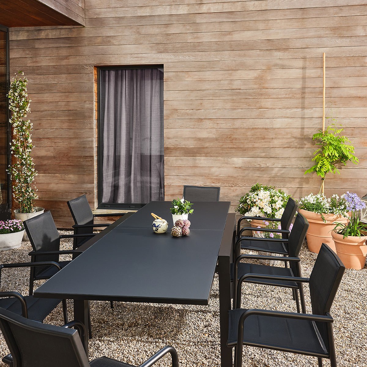 Salon de jardin aluminium et textilène noir 6/10 pers. BASALT noir, BERAH GETAH