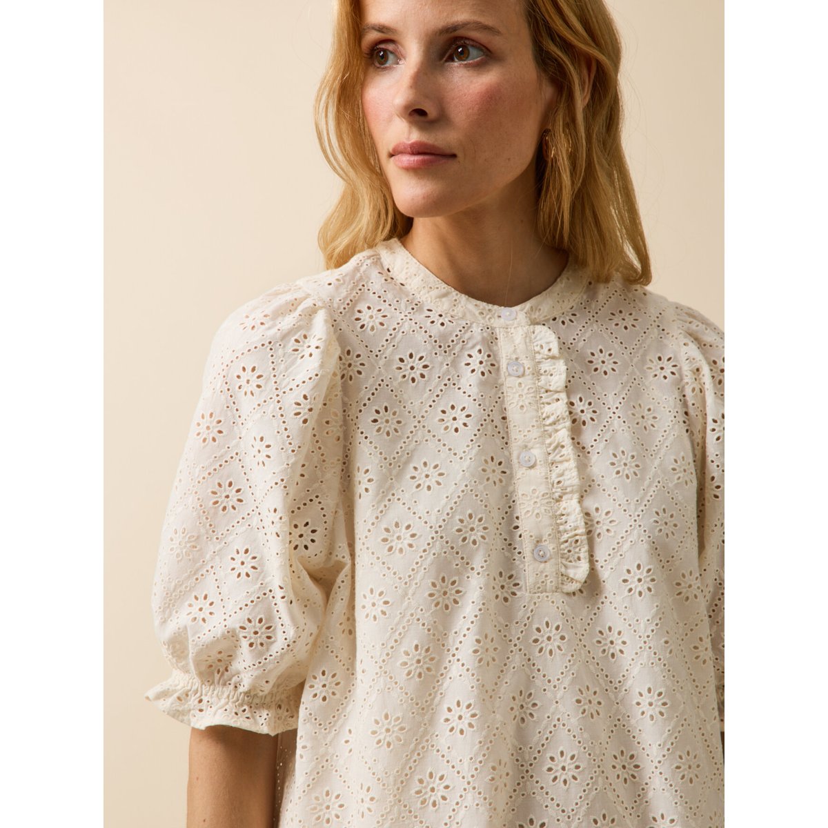 Robe courte broderie anglaise craie, CYRILLUS