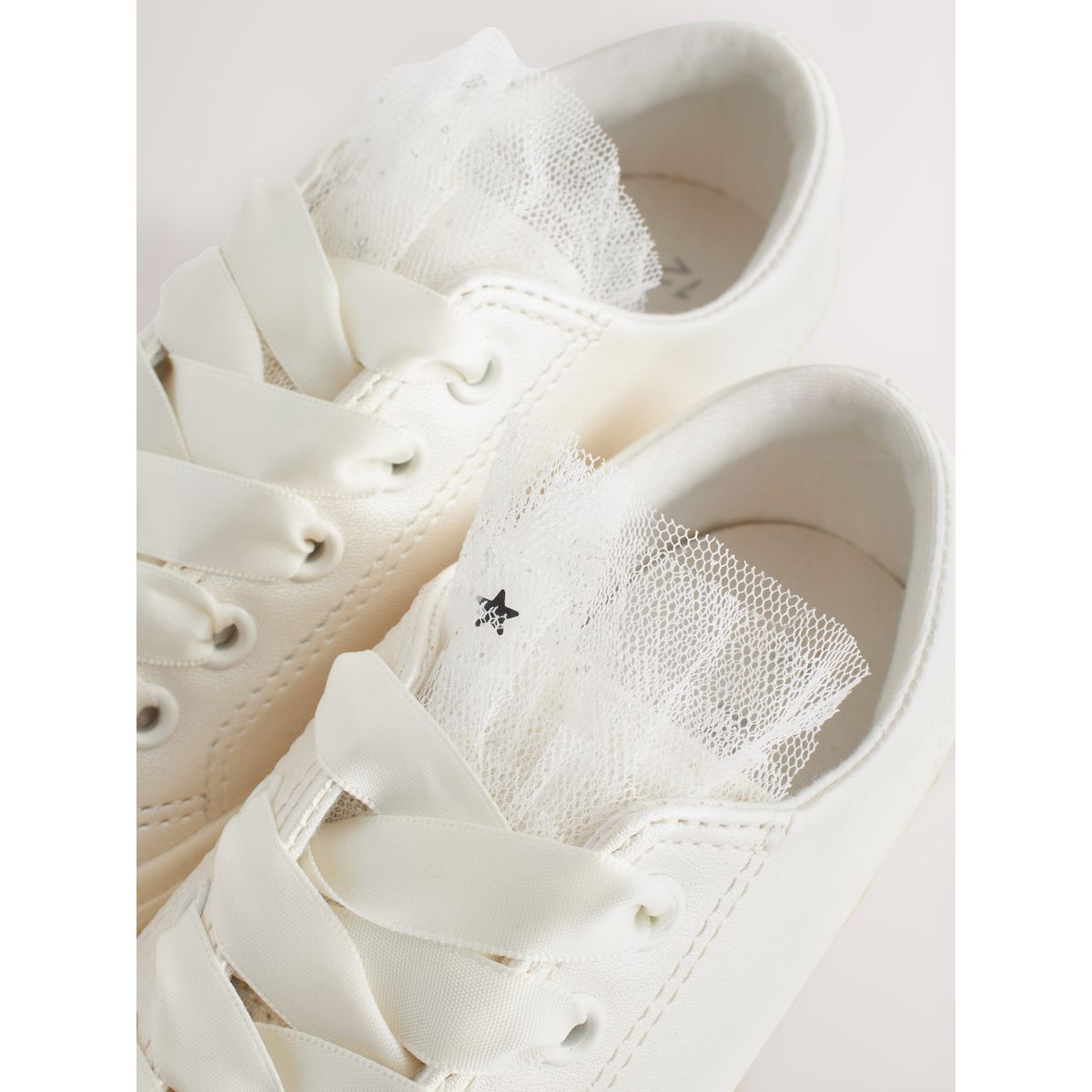 Baskets en tulle pour grandes occasions blanc, NEXT