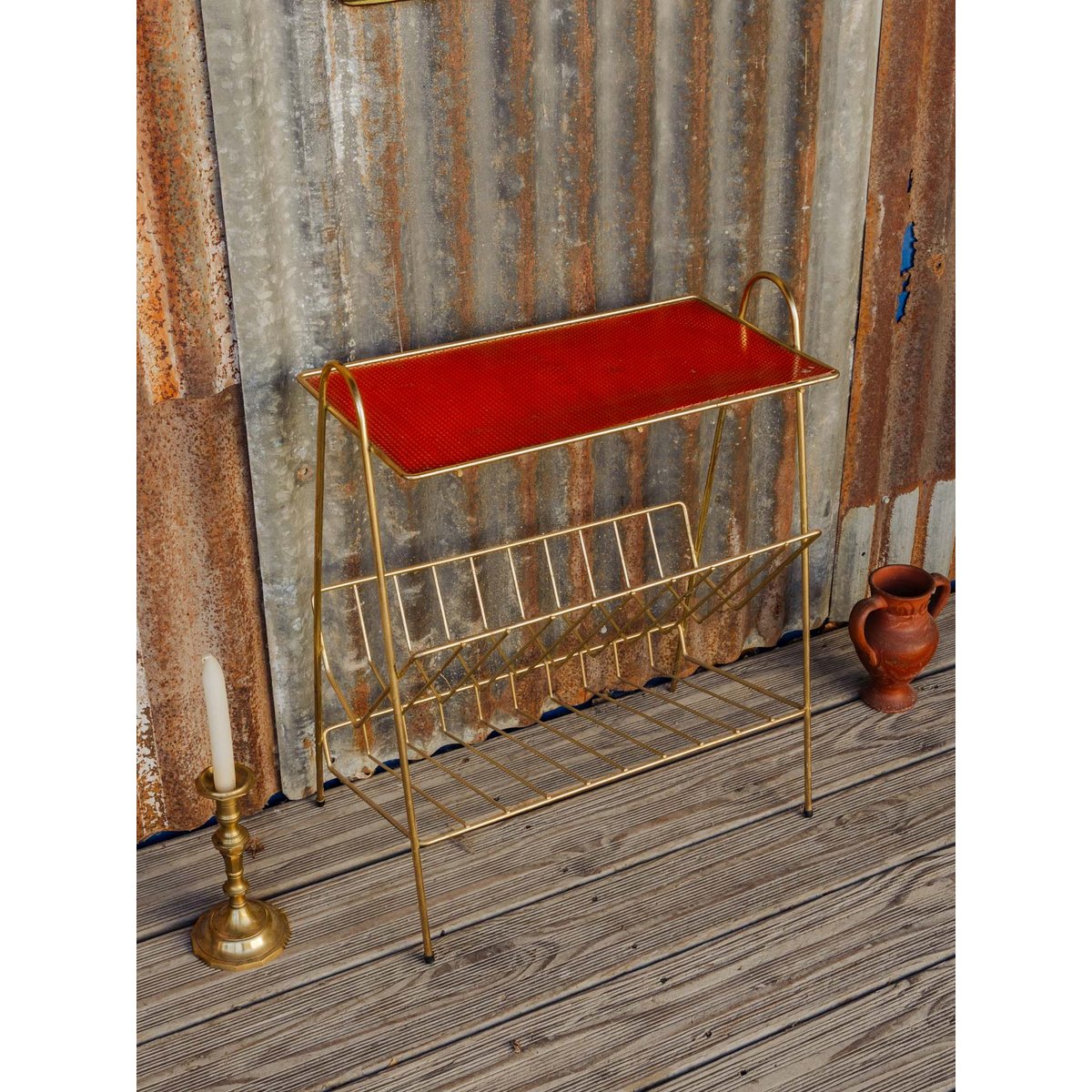 Table d'appoint en métal doré et orange Hanna N°1606 - Bon état doré, DEBONGOUT