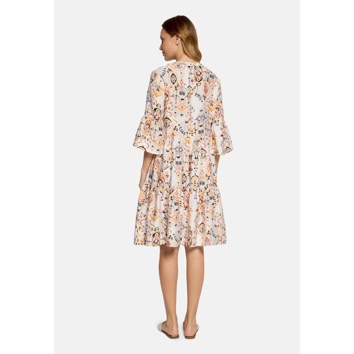 Robe à volants à imprimé cream/red, BETTY & CO