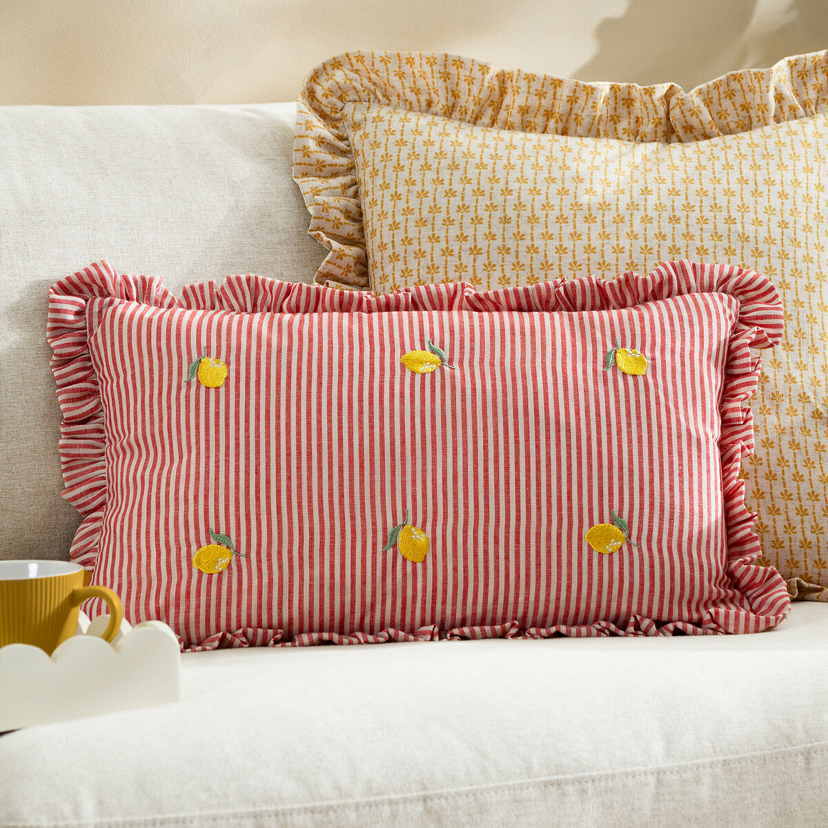 Les Fruites Striped Ruffle Feather Rich Cushion red, FURN.