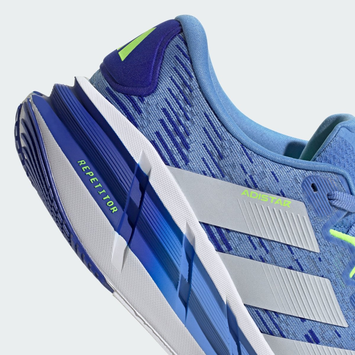 Chaussure De Running Adistar 4 blue / matte silver / crystal sky, adidas Performance