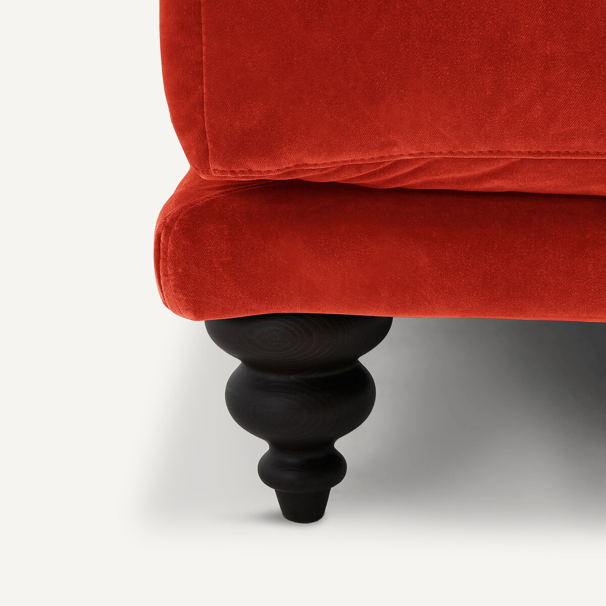 Longchair in fluweel, Lazare cinaberrood, AM.PM