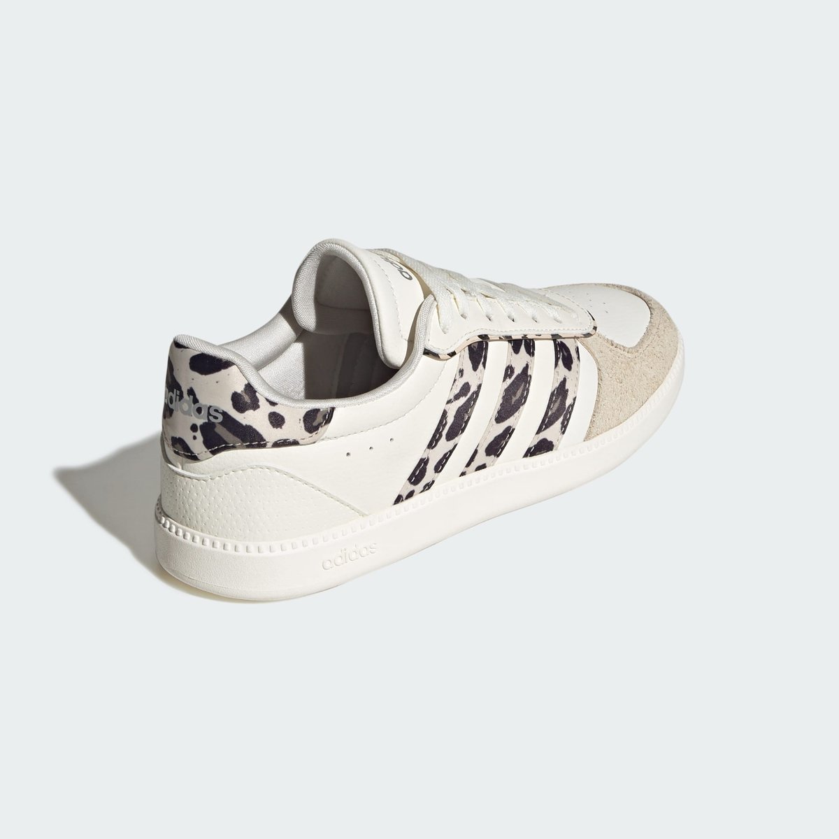 Chaussure Breaknet Sleek Chaussure Breaknet Sleek core white / crystal linen / khaki six, ADIDAS SPORTSWEAR