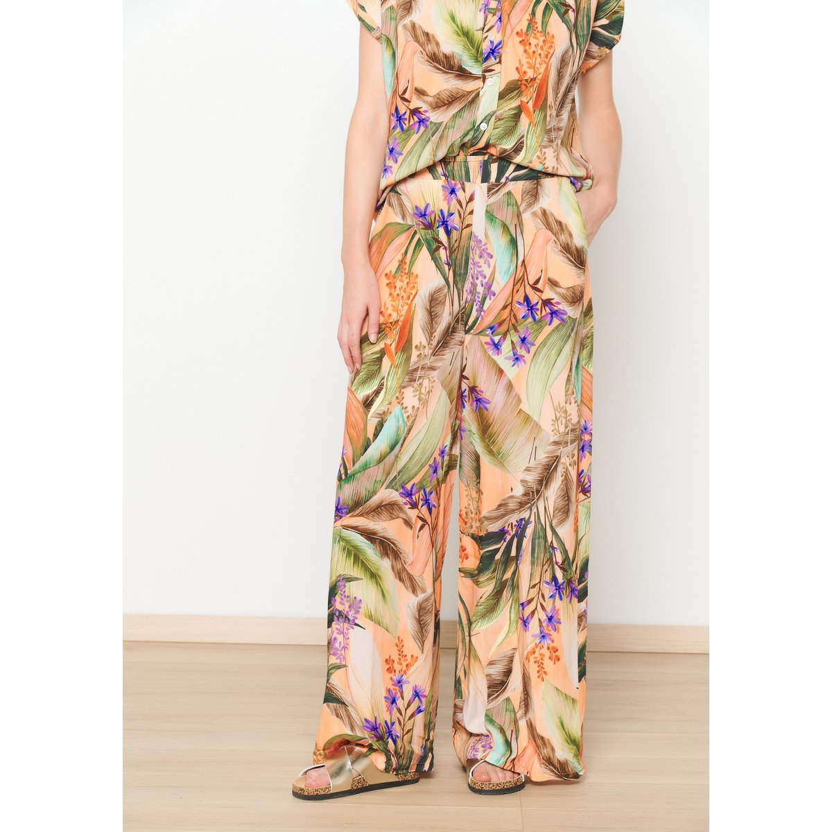 Pantalon fluide à imprimé tropical pastel peach, LOLALIZA