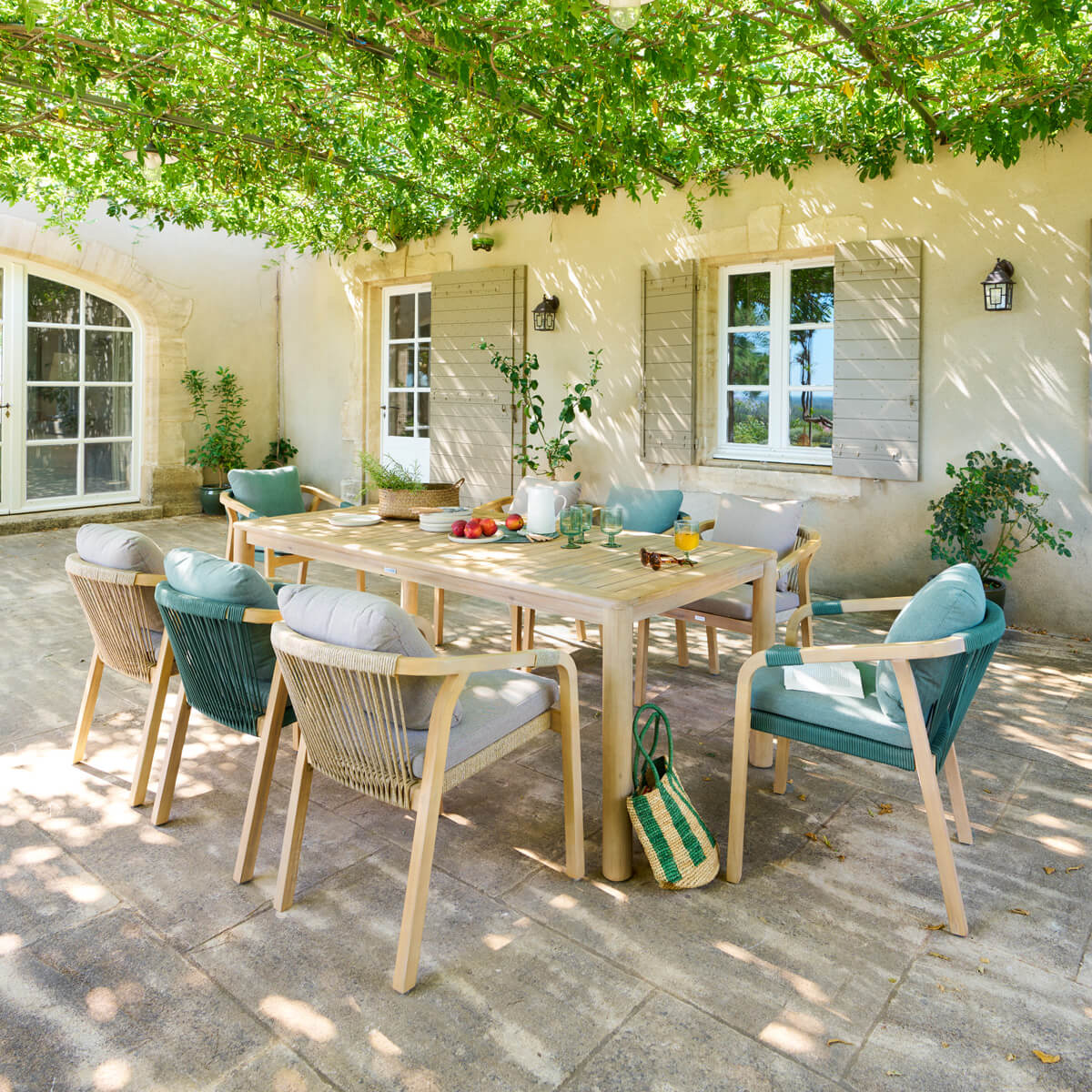 Table de jardin 8 places en acacia DEONA beige, HESPERIDE