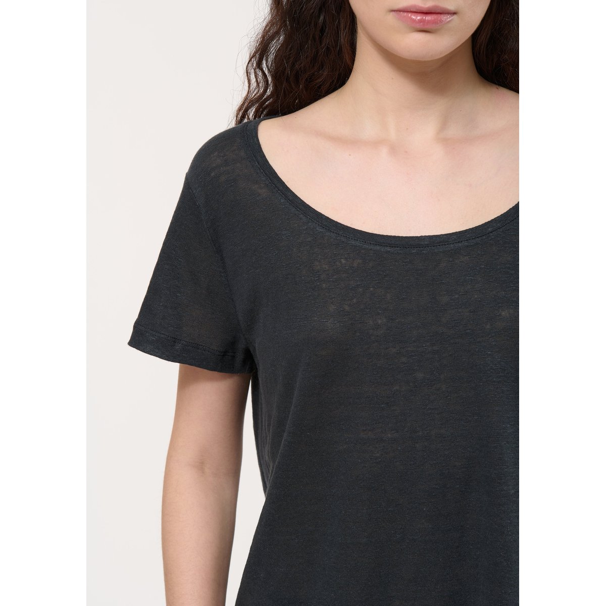 T-shirt loose en lin charbon, HUMILITY