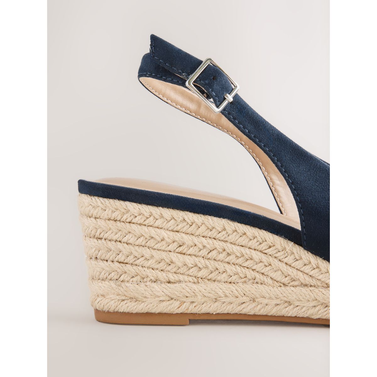 Chaussures compensées à bout ouvert bleu marine, NEXT