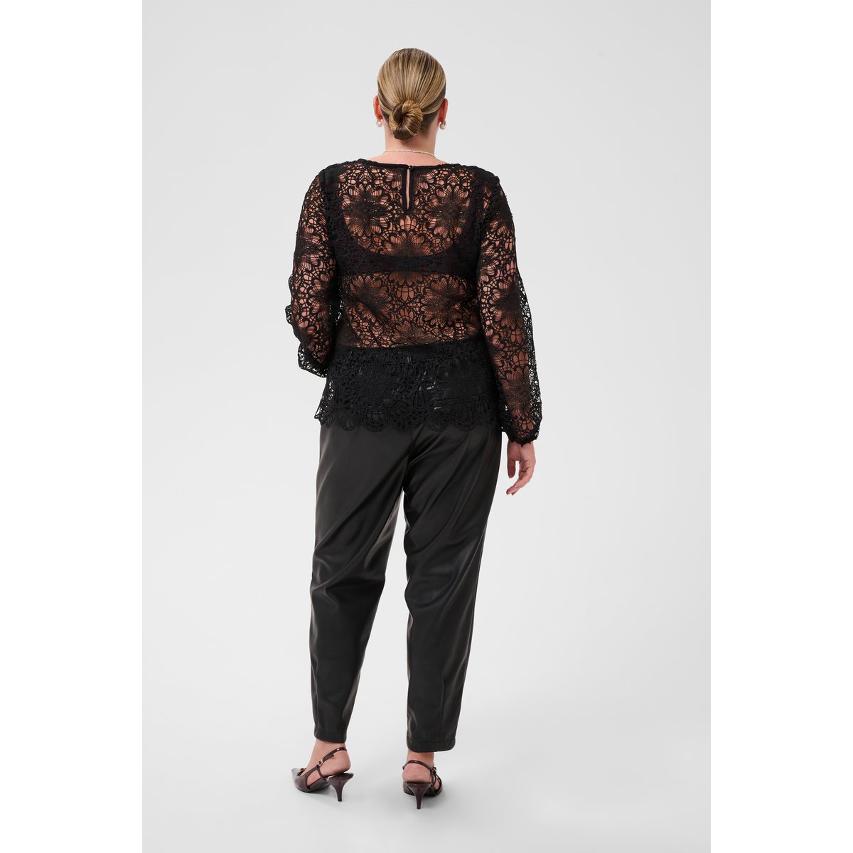 Blouse à manches longues noir black, KAFFE CURVE