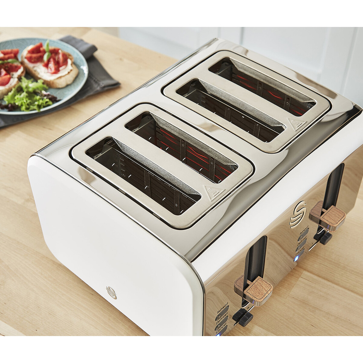 Nordic 4-Slice Toaster - ST14620 white, SWAN