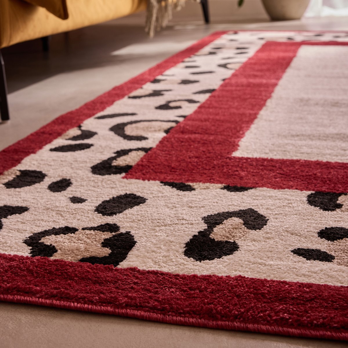 Tapis intérieur léopard LEOVAH rouge, NAZAR RUGS