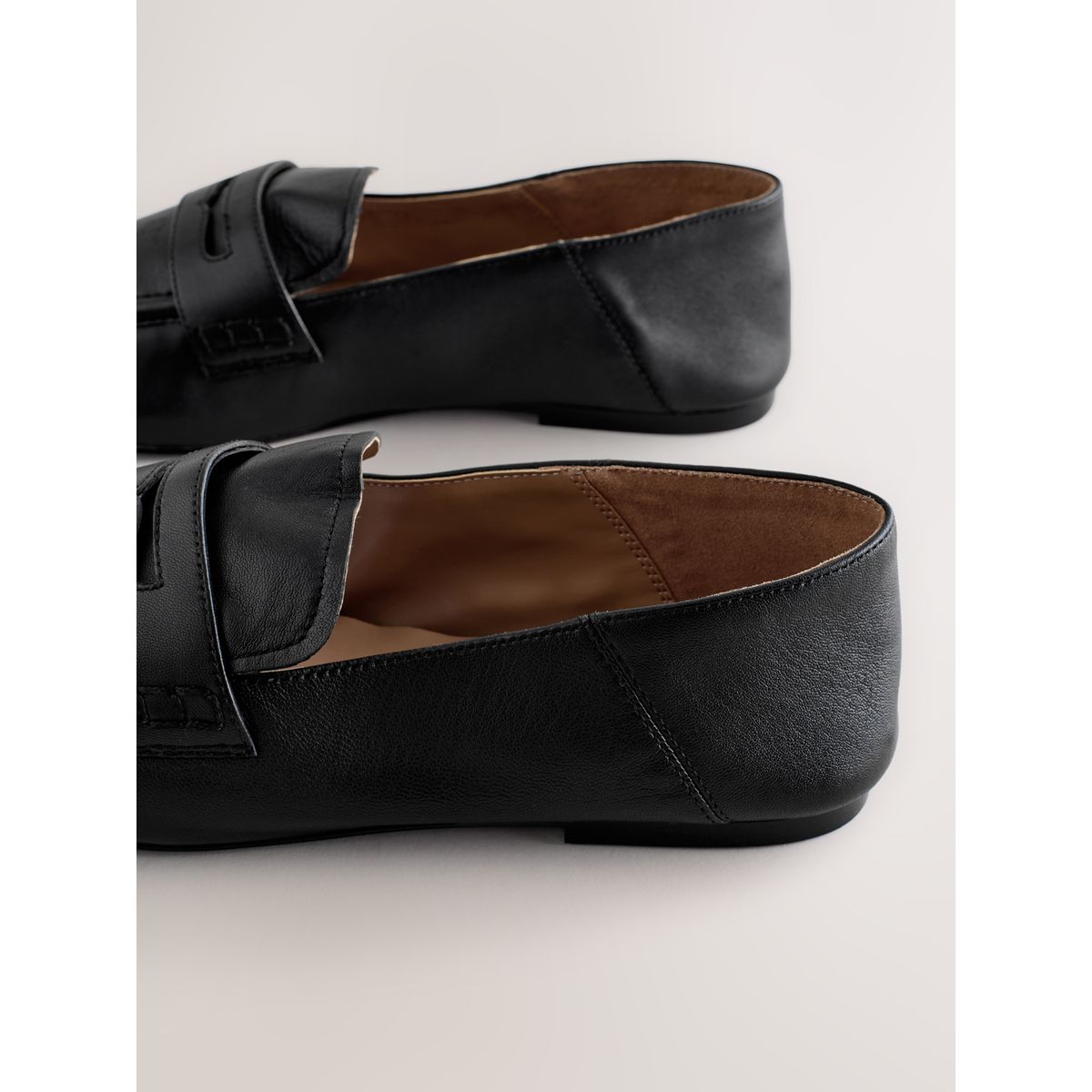 Mocassins en cuir bout carré forever comfort® noir, NEXT