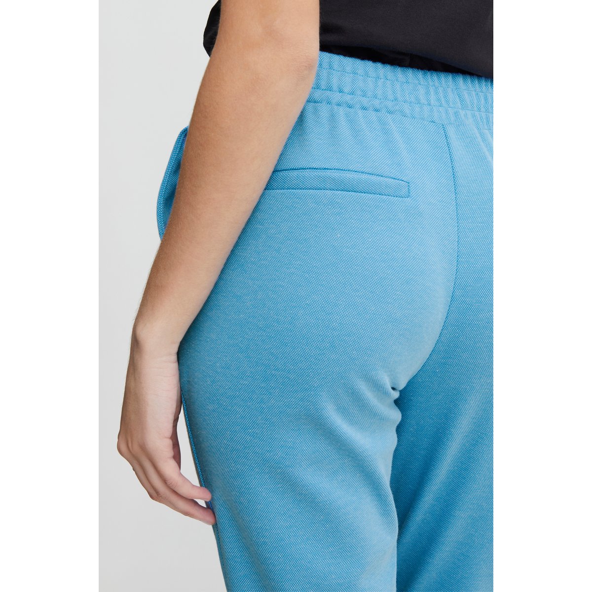 Pantalon fuselée, longueur cheville, taille élastiquée blithe, ICHI