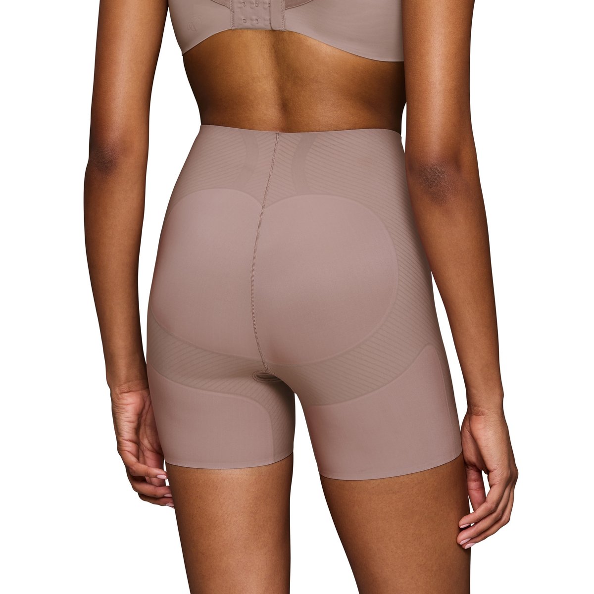 Panty gainant BMU ILLUSION CURVE chocolat, TRIUMPH