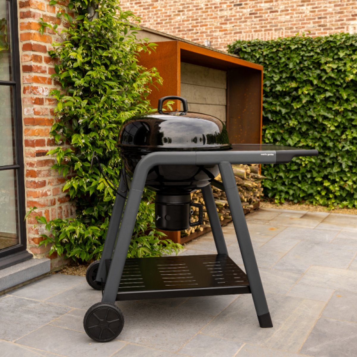 Barbecue charbon, TONINO 60 noir, COOK IN GARDEN