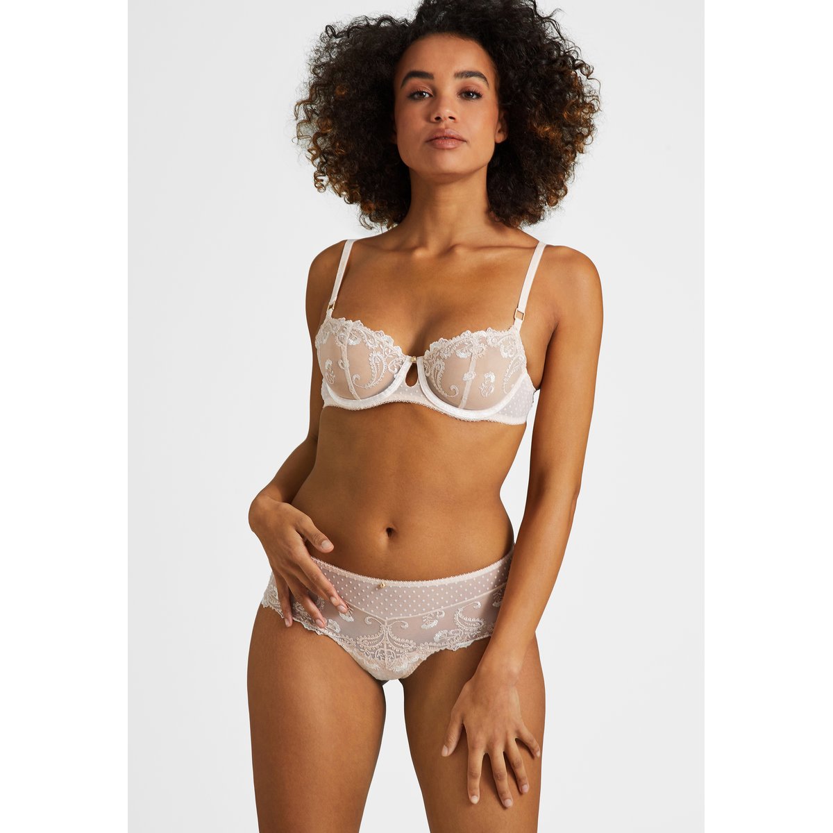 Shorty Velvet Memories beige, AUBADE