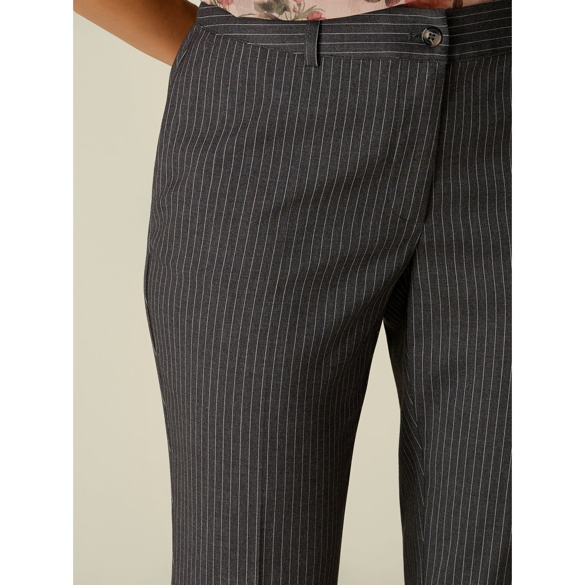 Pantalon à rayures gris, OLTRE