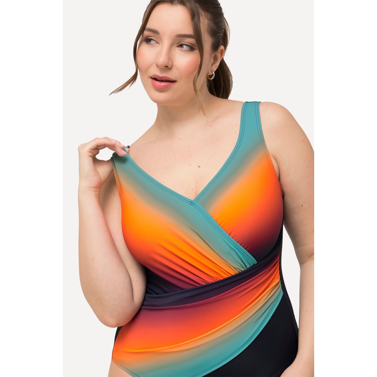 Maillot de bain à bonnets souples. Dégradé marine, ULLA POPKEN