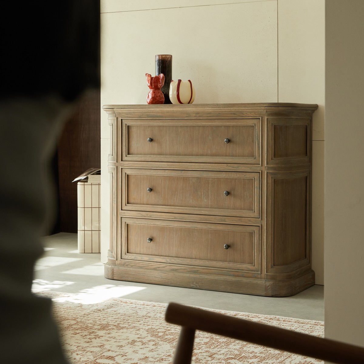 Commode en Chêne massif, LOUISE gris, TIKAMOON