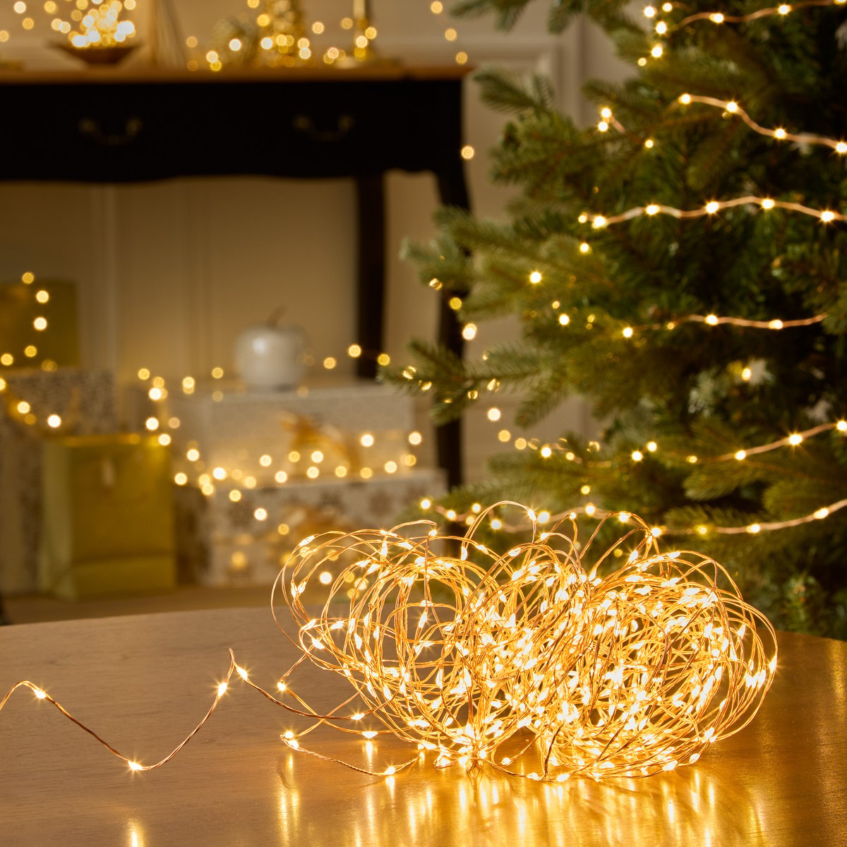 Guirlande lumineuse d'extérieur 10 m 200 LED multicolore fil cuivre 13 fonctions sur secteur blanc chaud, FEERIC LIGHTS & CHRISTMAS