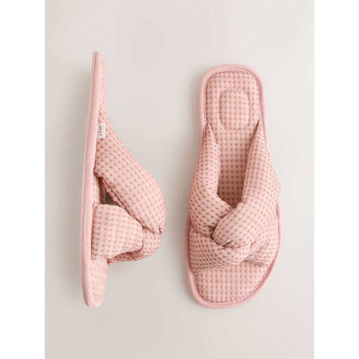 Chaussons mules en maille gaufrée rose, NEXT