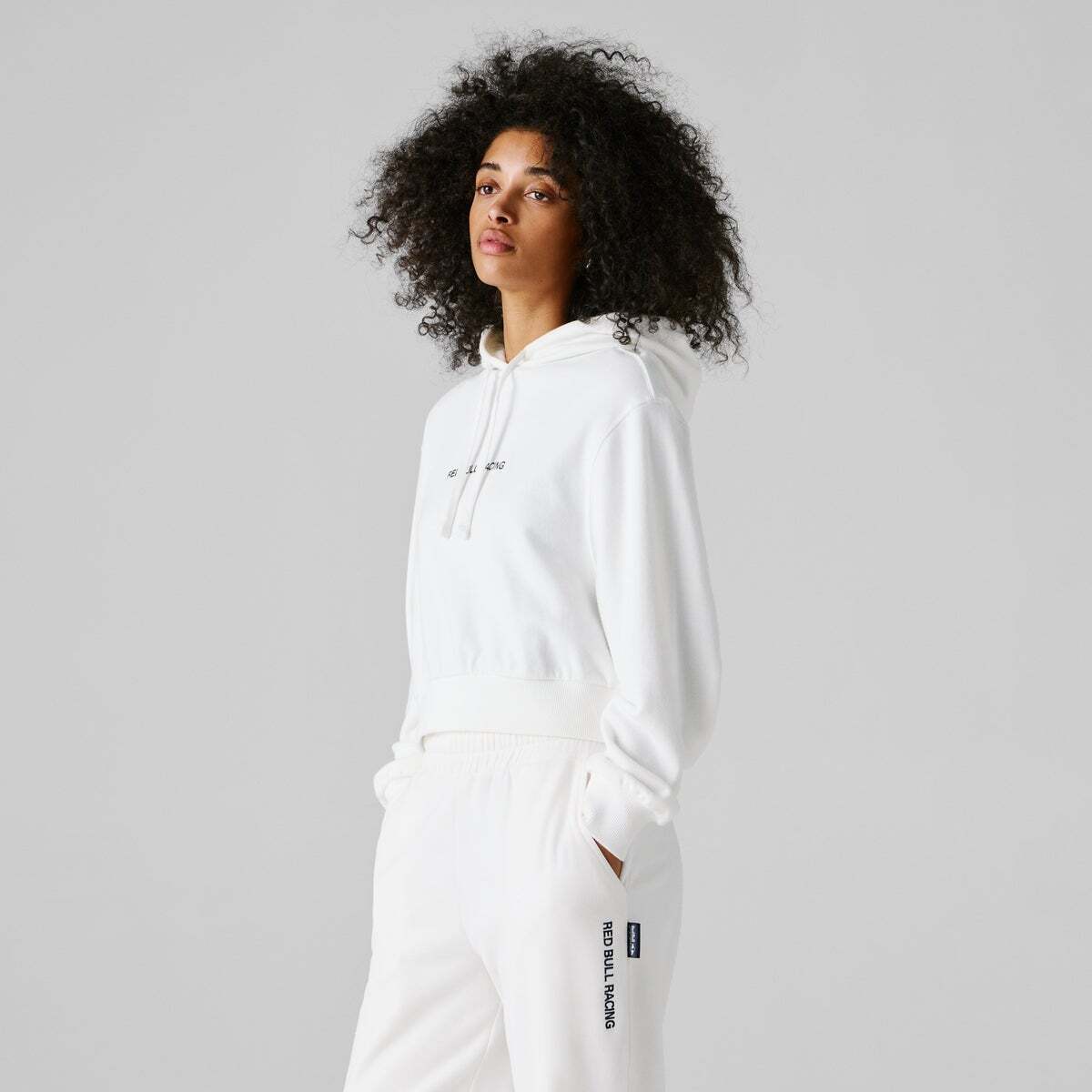 Red Bull Racing Sweat-Shirt Coupe Courte À Capuche Red Bull Racing blanc cassé, PEPE JEANS