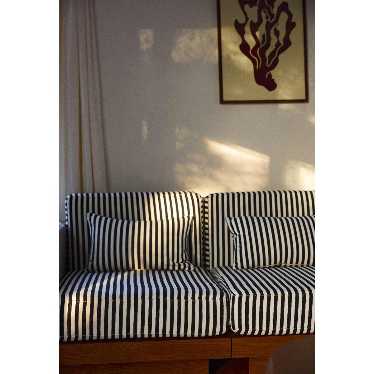 Housse de coussin Taormina en coton noir, GABRIELLE PARIS