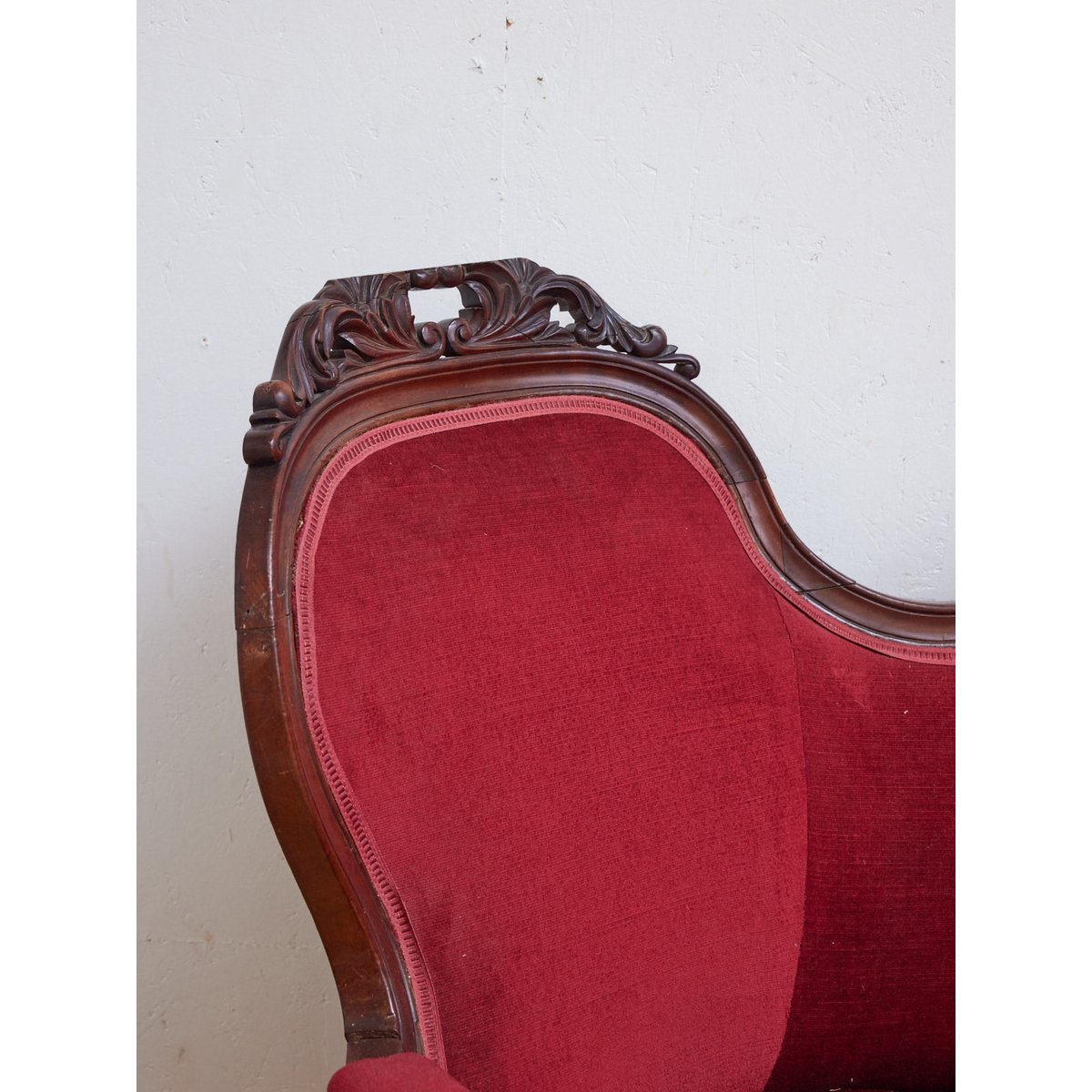 Banquette double en tissu Martine N°62 - Bon état rouge, DEBONGOUT