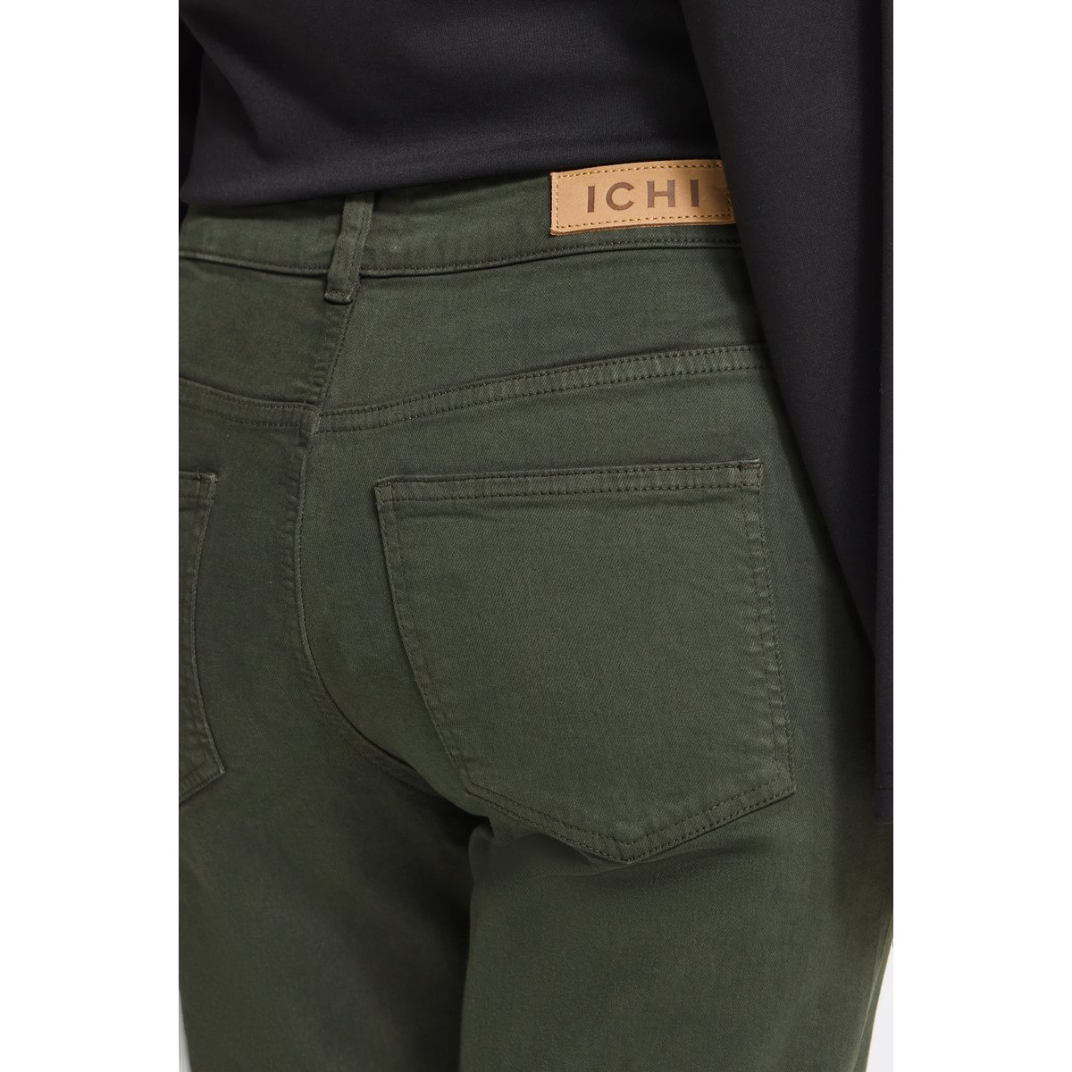 Jeans jambes droites, longueur chevlle vert rosin, ICHI