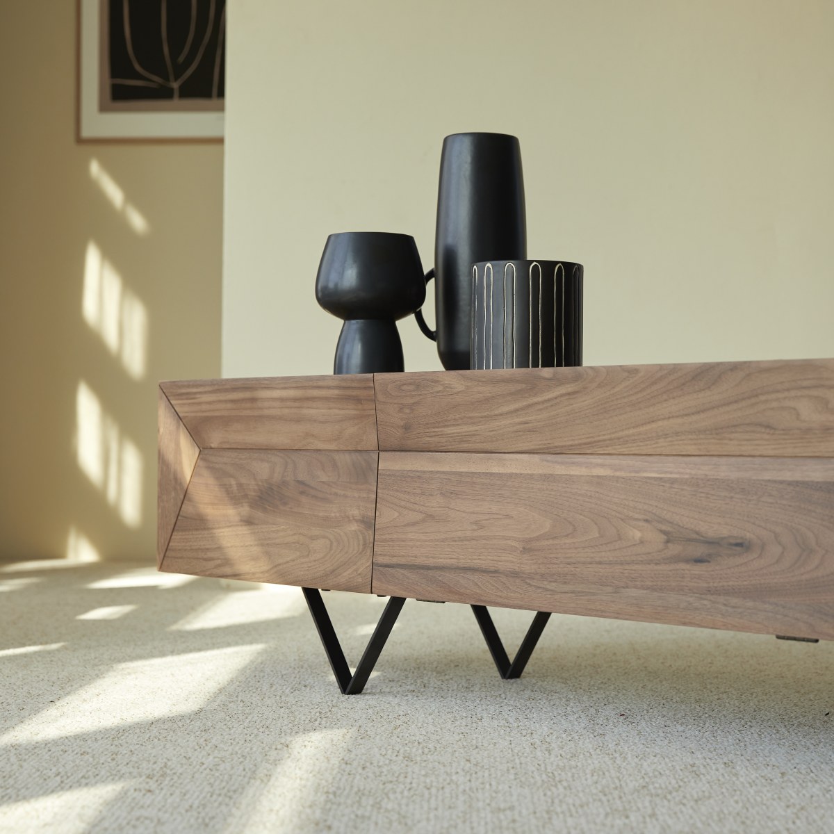 Meuble Hi-FI, TV en Noyer massif, METRIC marron foncé, TIKAMOON